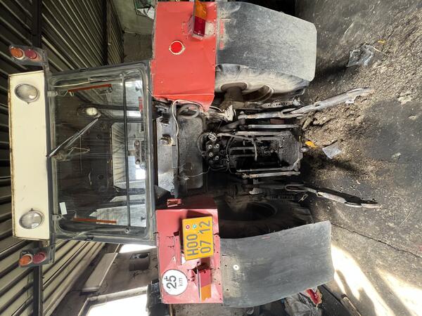 Traktor Zetor 12145